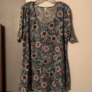 LuLaRoe Perfect T - XL